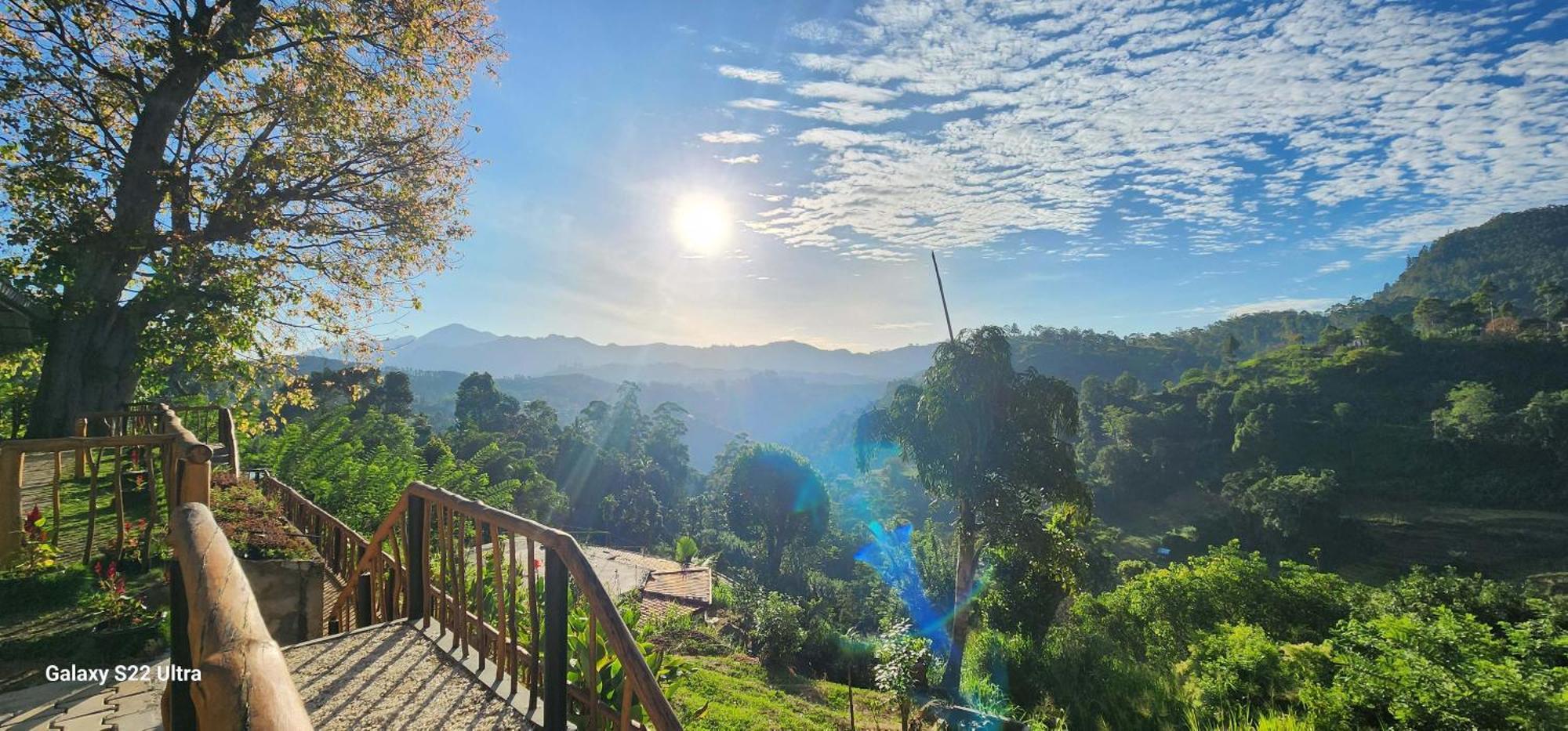 Rainbow Sky Cottage 엘라 외부 사진